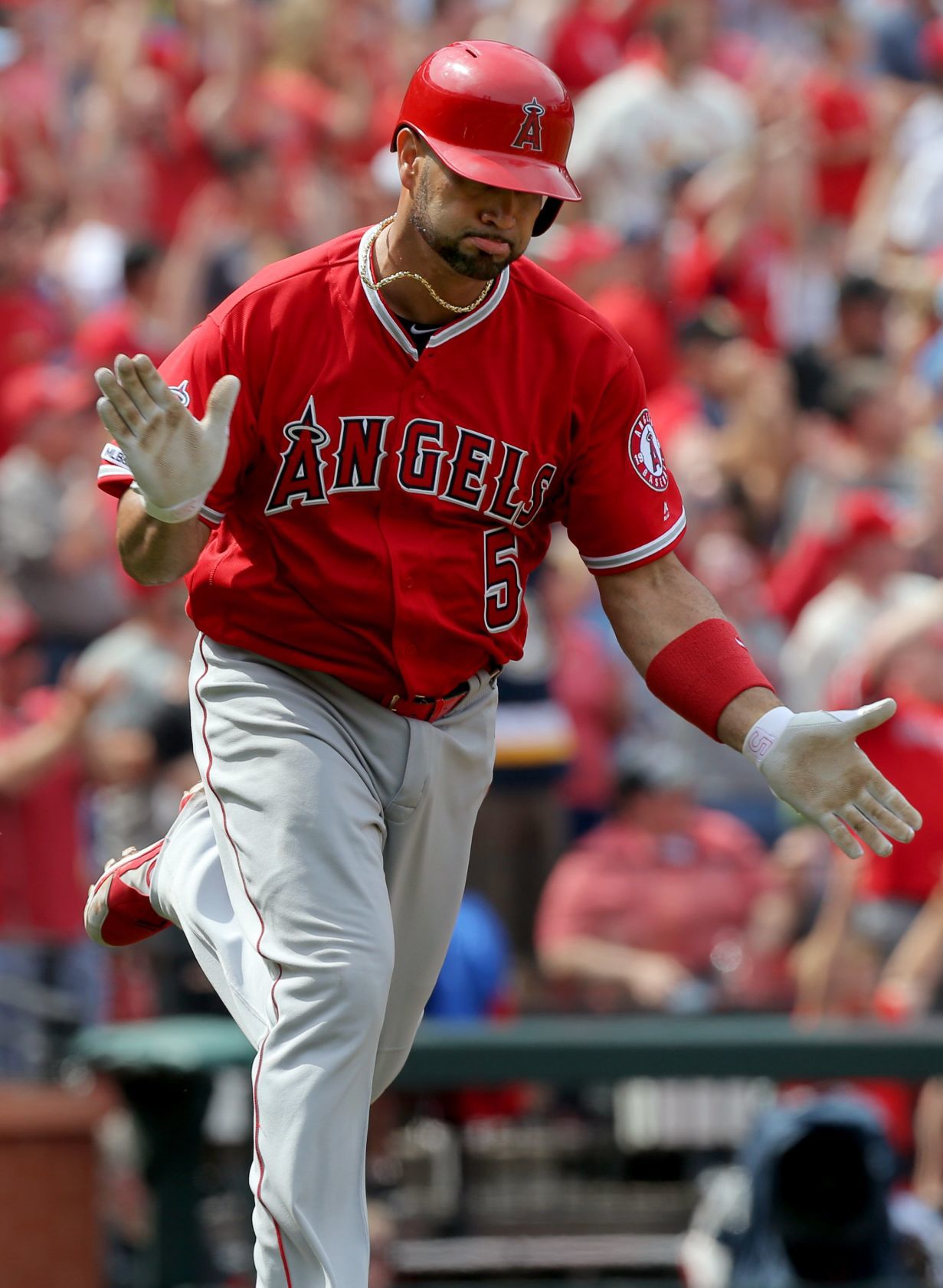 Cardinals host Angels